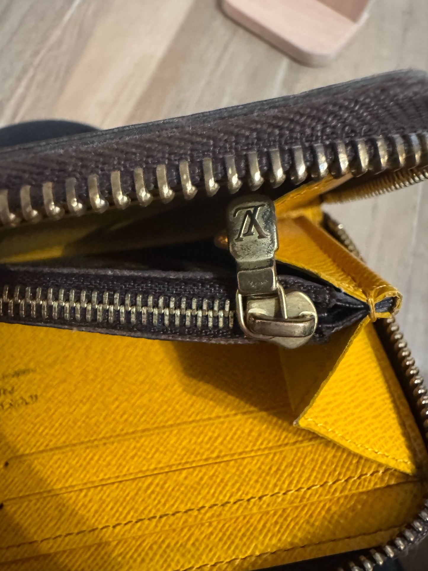 Portafoglio Lv zippy