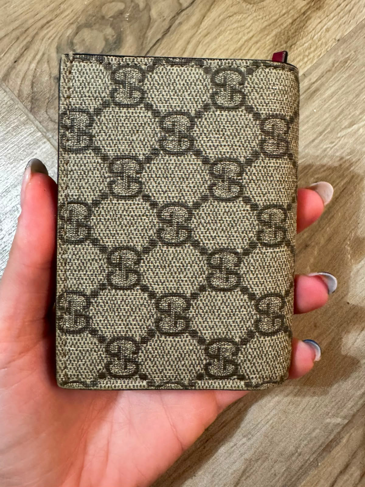 Portafoglio Gucci supreme