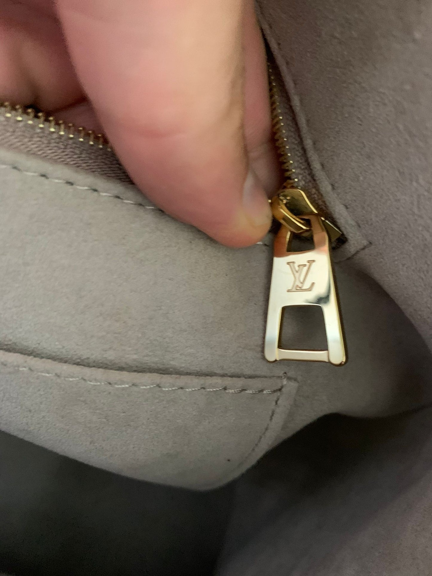 Lv onthego