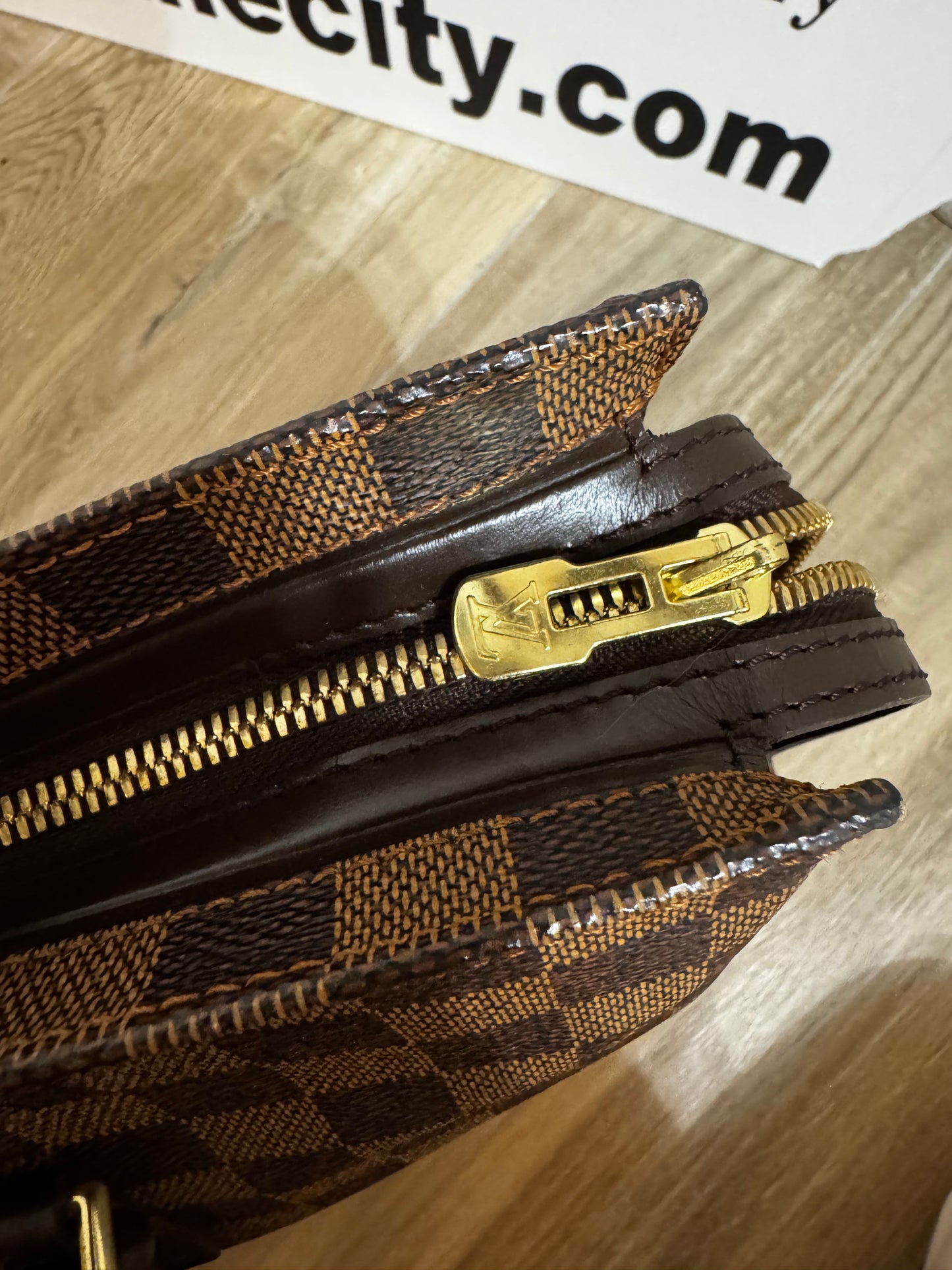 Lv shopper Chelsea