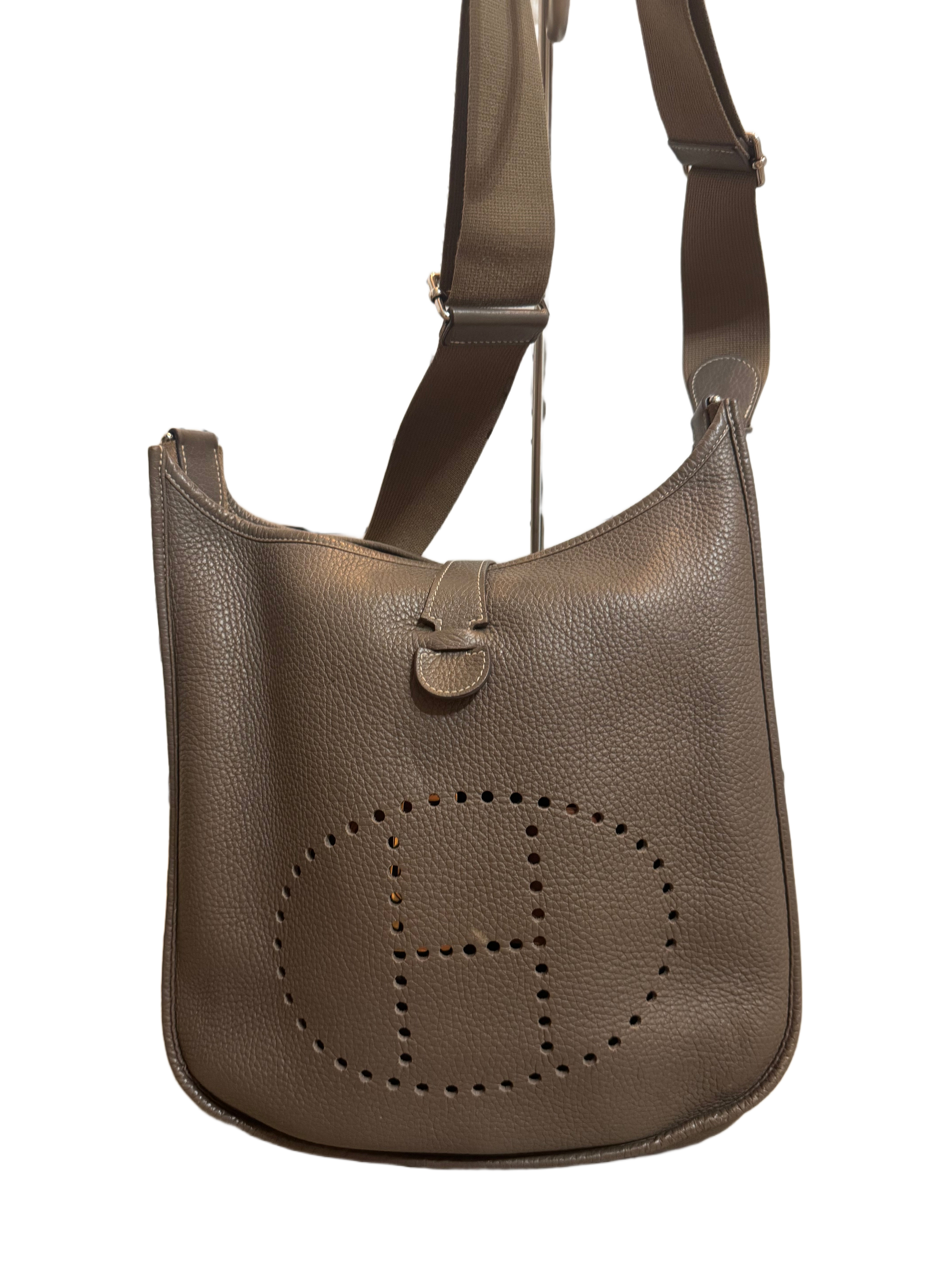 Processed image for Hermes Evelyne